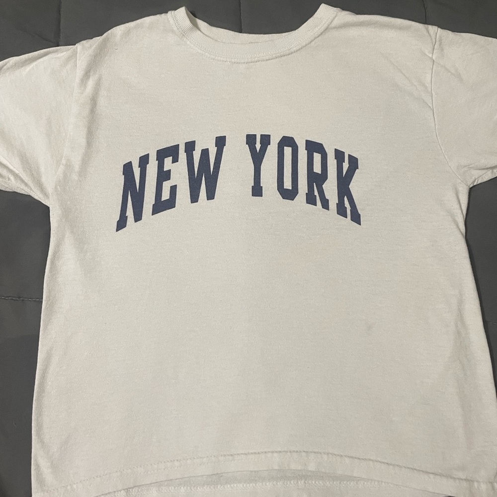 brandy mellville t shirt
